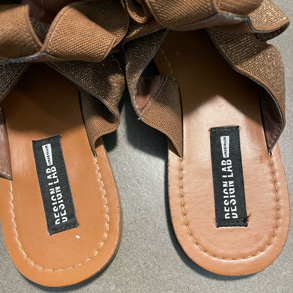 Design Lab Bronze Lazzy sandals strappy gold glitter flats size 8.5 - Picture 3 of 8